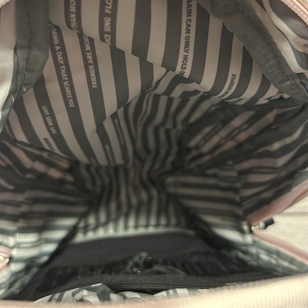 🍋Rare Vintage Lululemon Run From Work Backpack pink camo🍋 - Picture 12 of 15
